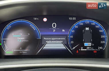 Позашляховик / Кросовер Toyota Corolla Cross 2024 в 