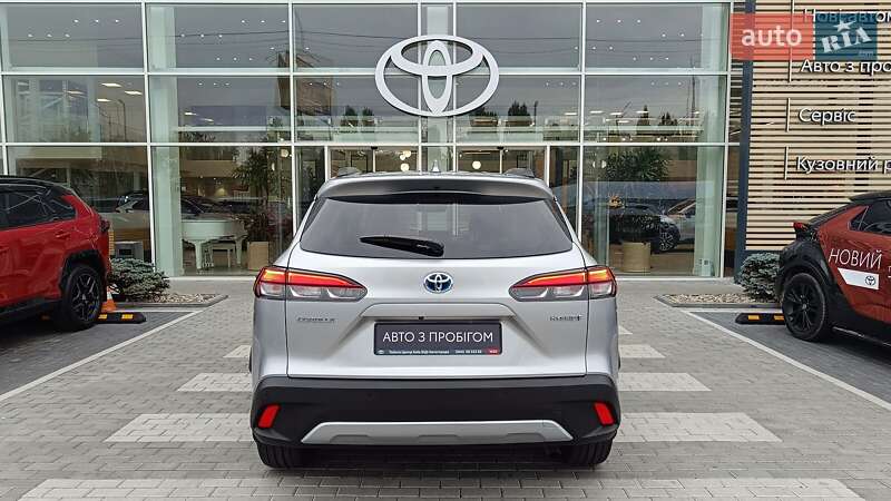 Внедорожник / Кроссовер Toyota Corolla Cross 2022 в Киеве