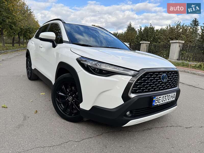 Внедорожник / Кроссовер Toyota Corolla Cross 2022 в 