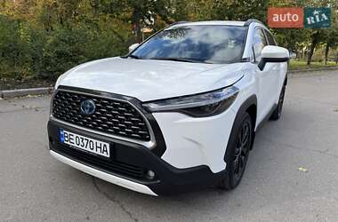 Внедорожник / Кроссовер Toyota Corolla Cross 2022 в 