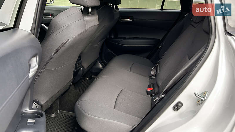 Внедорожник / Кроссовер Toyota Corolla Cross 2024 в Черновцах фото 12 Внедорожник / Кроссовер Toyota Corolla Cross 2024 в Черновцах