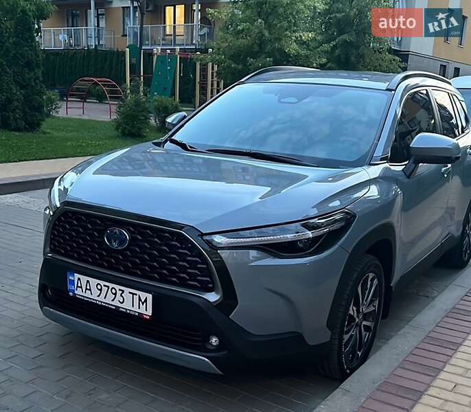Позашляховик / Кросовер Toyota Corolla Cross 2023 в Києві