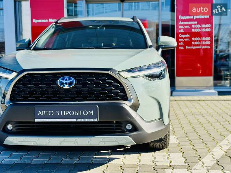 Позашляховик / Кросовер Toyota Corolla Cross 2023 в Тернополі