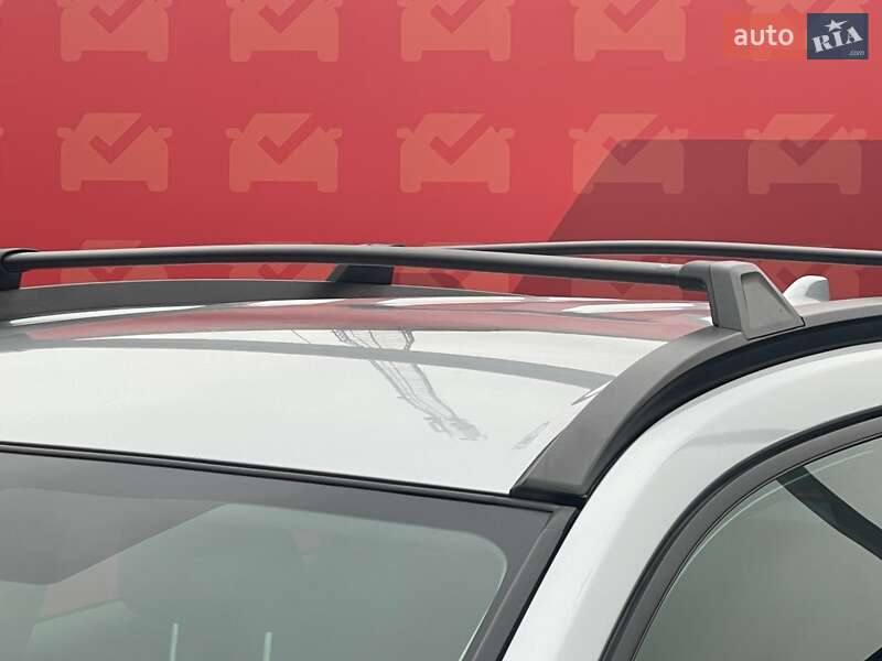 Внедорожник / Кроссовер Toyota Corolla Cross 2022 в Киеве