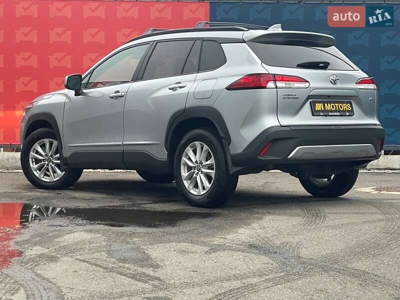 Внедорожник / Кроссовер Toyota Corolla Cross 2022 в Киеве