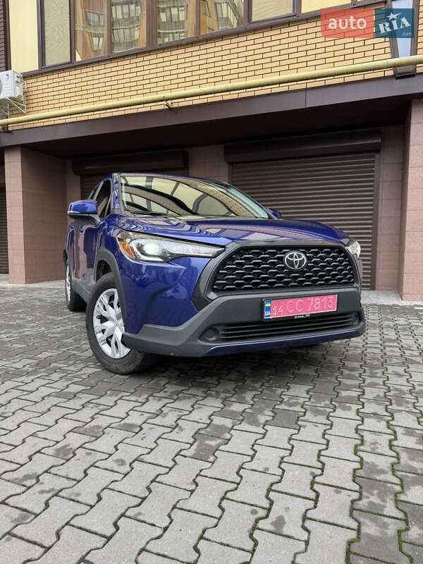 Позашляховик / Кросовер Toyota Corolla Cross 2023 в Хмельницькому фото 9 Позашляховик / Кросовер Toyota Corolla Cross 2023 в Хмельницькому