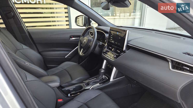 Позашляховик / Кросовер Toyota Corolla Cross 2024 в Кропивницькому фото 6 Позашляховик / Кросовер Toyota Corolla Cross 2024 в Кропивницькому