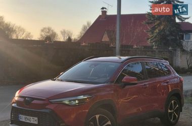 Внедорожник / Кроссовер Toyota Corolla Cross 2023 в Киеве