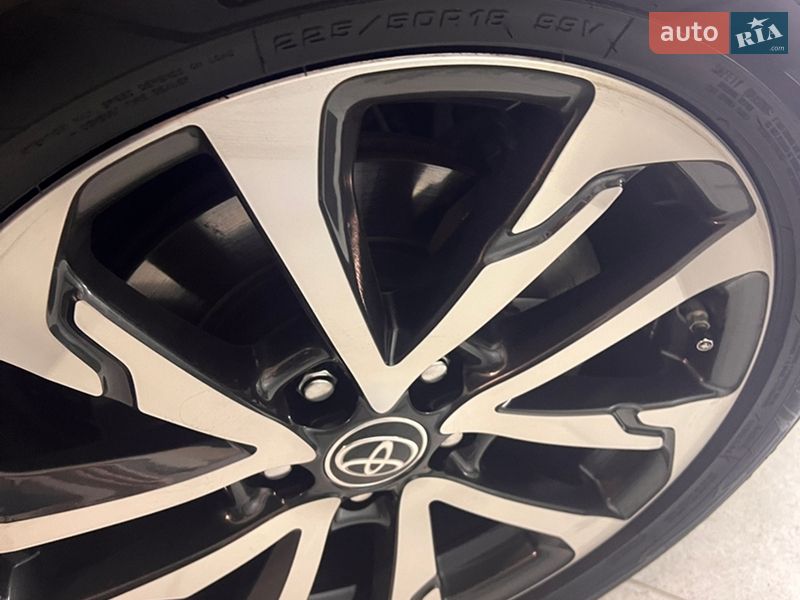 Внедорожник / Кроссовер Toyota Corolla Cross 2024 в Броварах