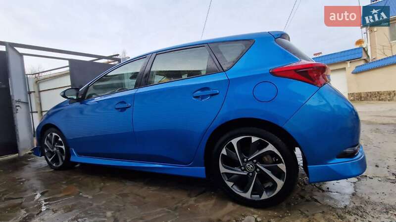 Хэтчбек Toyota Corolla iM 2017 в Одессе
