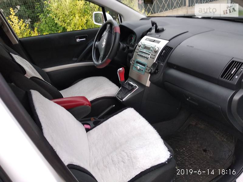 Минивэн Toyota Corolla Verso 2006 в Львове