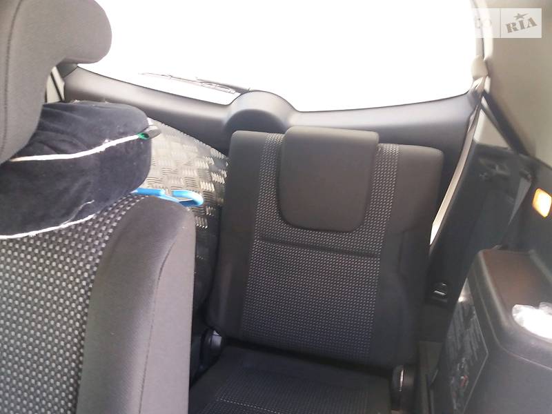 Універсал Toyota Corolla Verso 2006 в Львові