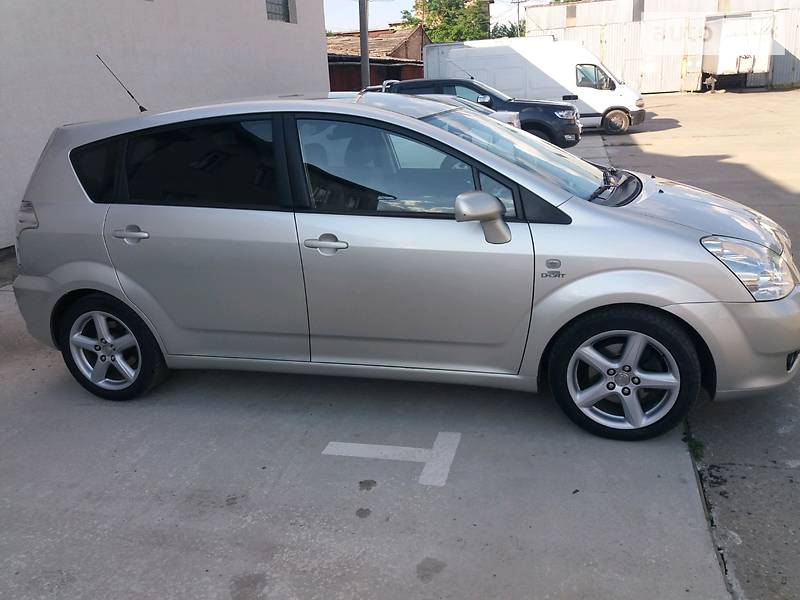 Універсал Toyota Corolla Verso 2006 в Львові