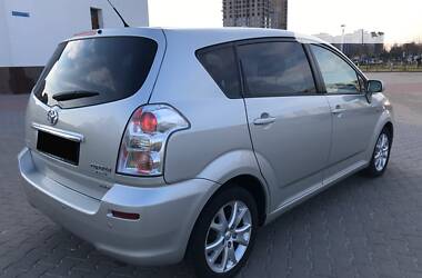Універсал Toyota Corolla Verso 2008 в 