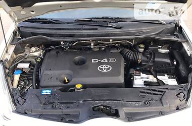 Універсал Toyota Corolla Verso 2008 в 
