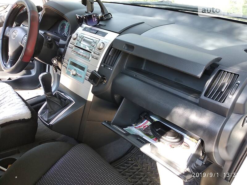 Минивэн Toyota Corolla Verso 2006 в Львове