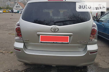 Минивэн Toyota Corolla Verso 2007 в Ровно