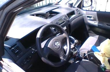 Минивэн Toyota Corolla Verso 2003 в Киеве