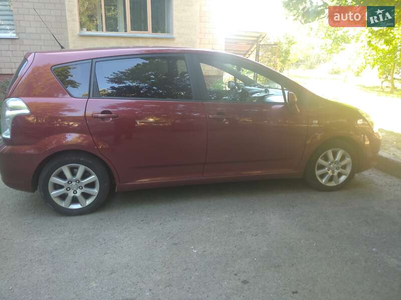 Мінівен Toyota Corolla Verso 2005 в Чернігові