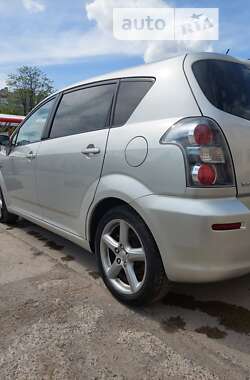 Мінівен Toyota Corolla Verso 2007 в 