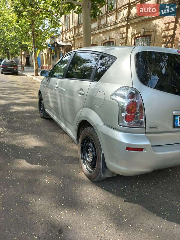 Мінівен Toyota Corolla Verso 2006 в Болграді