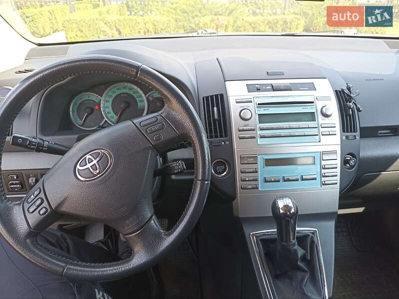 Мінівен Toyota Corolla Verso 2008 в Березному