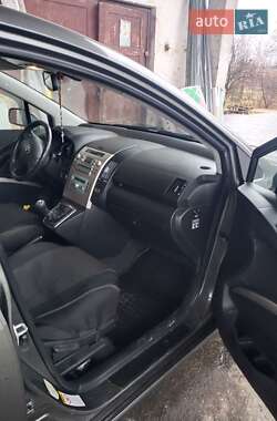 Минивэн Toyota Corolla Verso 2004 в Ивано-Франковске