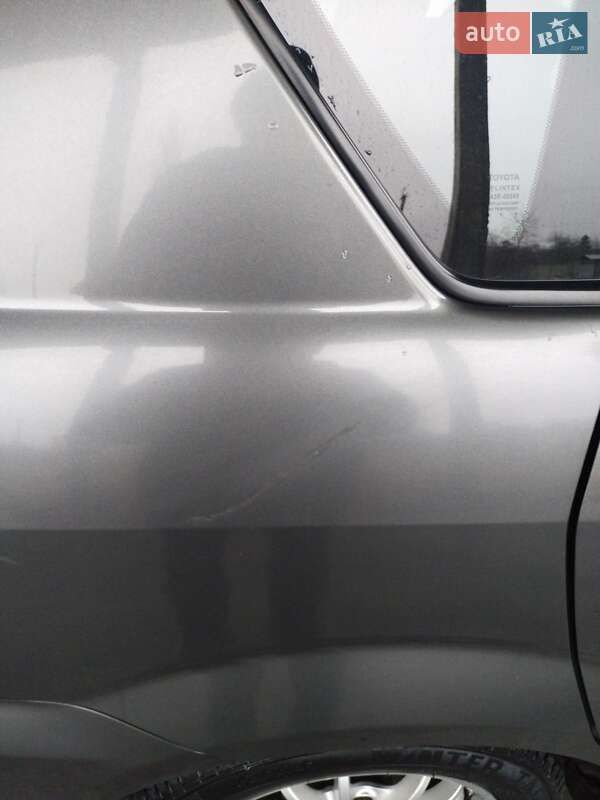 Мінівен Toyota Corolla Verso 2004 в Івано-Франківську