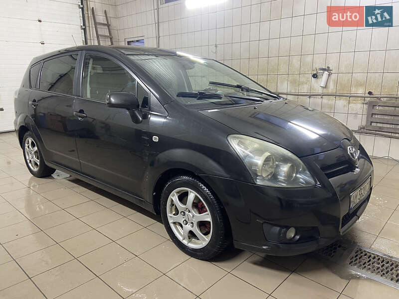 Мінівен Toyota Corolla Verso 2008 в 
