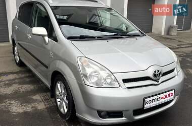 Мінівен Toyota Corolla Verso 2006 в 