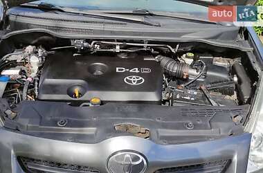Мінівен Toyota Corolla Verso 2008 в 