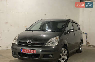 Мінівен Toyota Corolla Verso 2008 в 