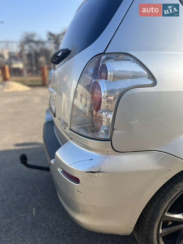Минивэн Toyota Corolla Verso 2005 в Броварах