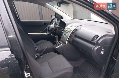 Минивэн Toyota Corolla Verso 2006 в 
