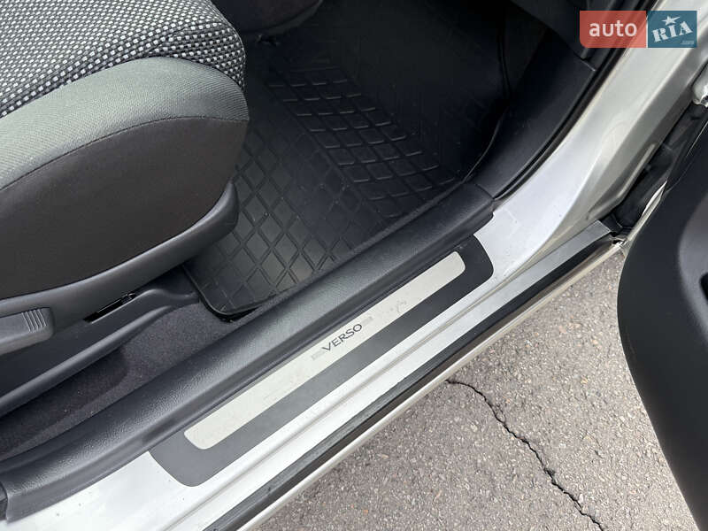 Мінівен Toyota Corolla Verso 2007 в Радивиліві фото 34 Мінівен Toyota Corolla Verso 2007 в Радивиліві