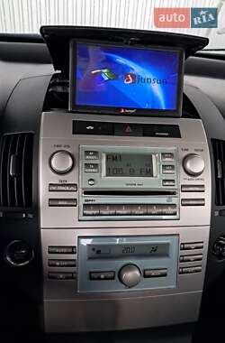 Мінівен Toyota Corolla Verso 2007 в 