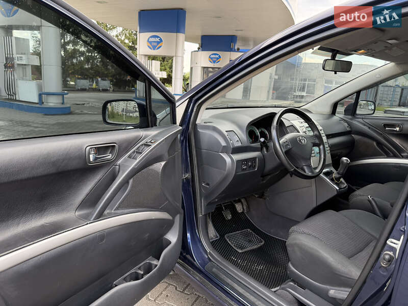 Минивэн Toyota Corolla Verso 2008 в Хмельницком