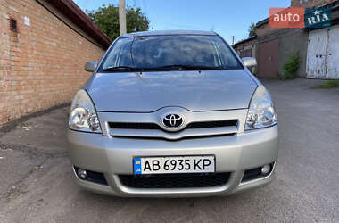 Минивэн Toyota Corolla Verso 2007 в 