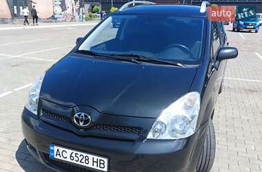 Минивэн Toyota Corolla Verso 2007 в 