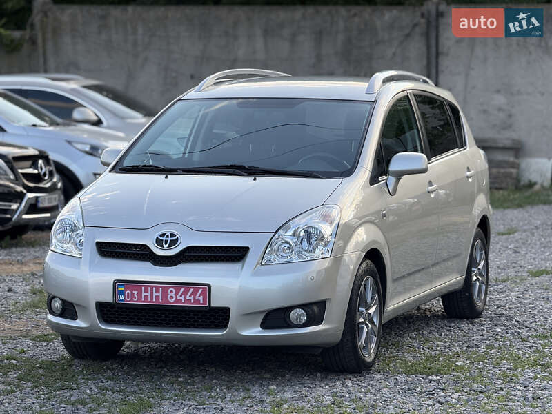 Toyota Corolla Verso 2008