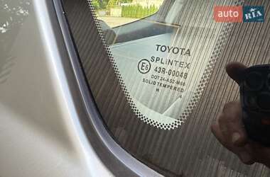 Минивэн Toyota Corolla Verso 2005 в 