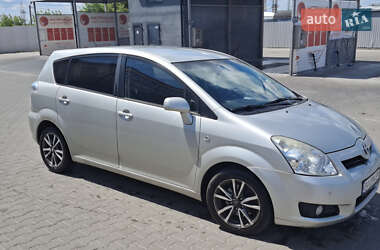 Минивэн Toyota Corolla Verso 2008 в 