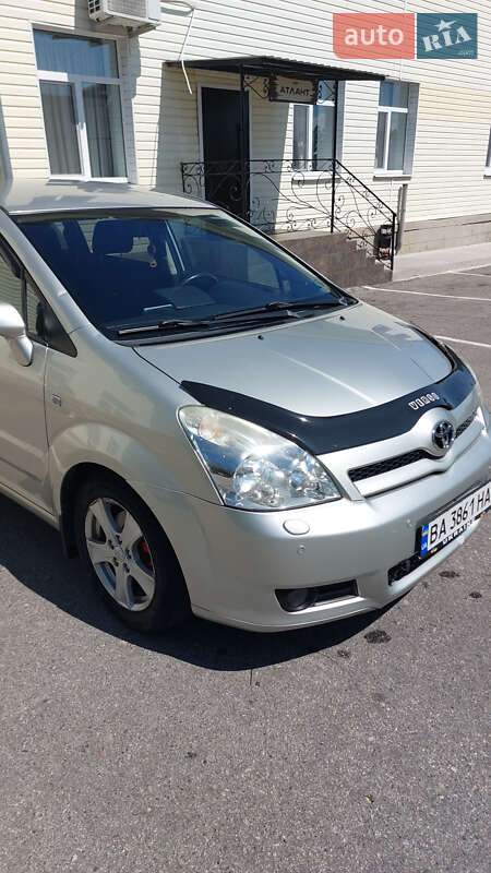 Мінівен Toyota Corolla Verso 2006 в Світловодську