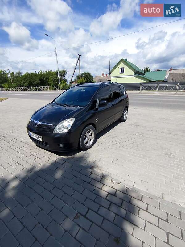 Мінівен Toyota Corolla Verso 2003 в Кременці