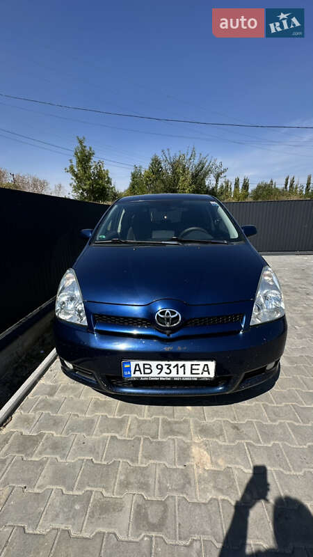Мінівен Toyota Corolla Verso 2006 в Бару