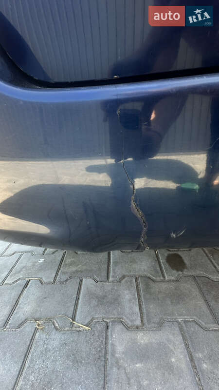 Мінівен Toyota Corolla Verso 2006 в Бару