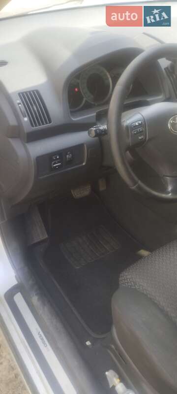 Мінівен Toyota Corolla Verso 2007 в Козятині