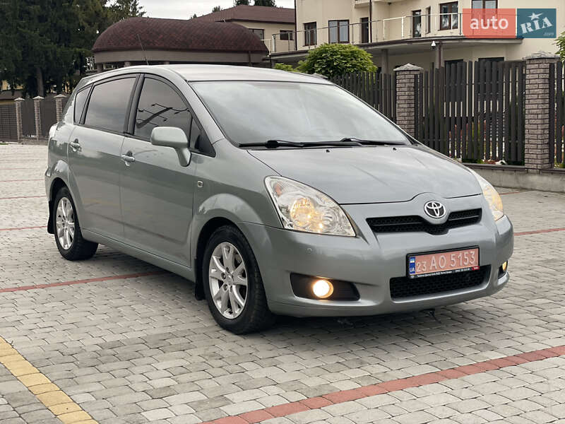 Минивэн Toyota Corolla Verso 2009 в Староконстантинове фото 5 Минивэн Toyota Corolla Verso 2009 в Староконстантинове