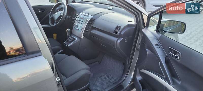 Минивэн Toyota Corolla Verso 2005 в Дунаевцах