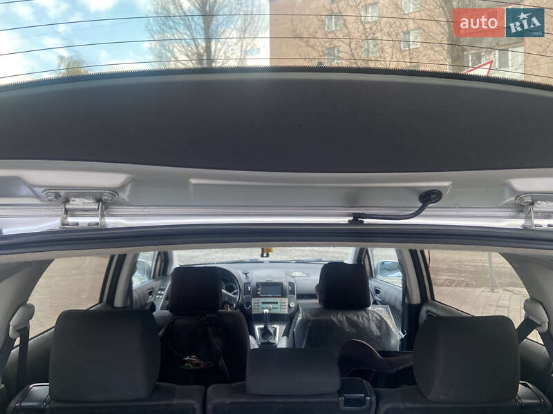 Минивэн Toyota Corolla Verso 2005 в Тернополе